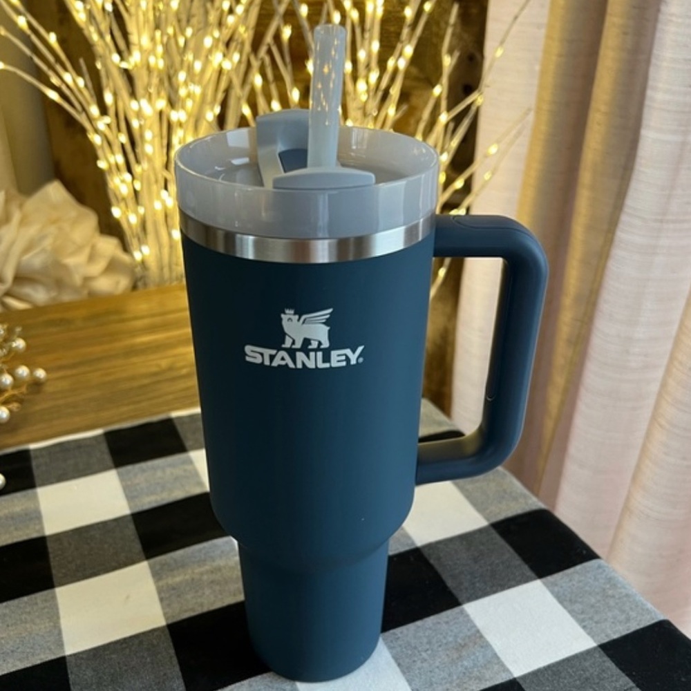 40oz soft matte Stanley